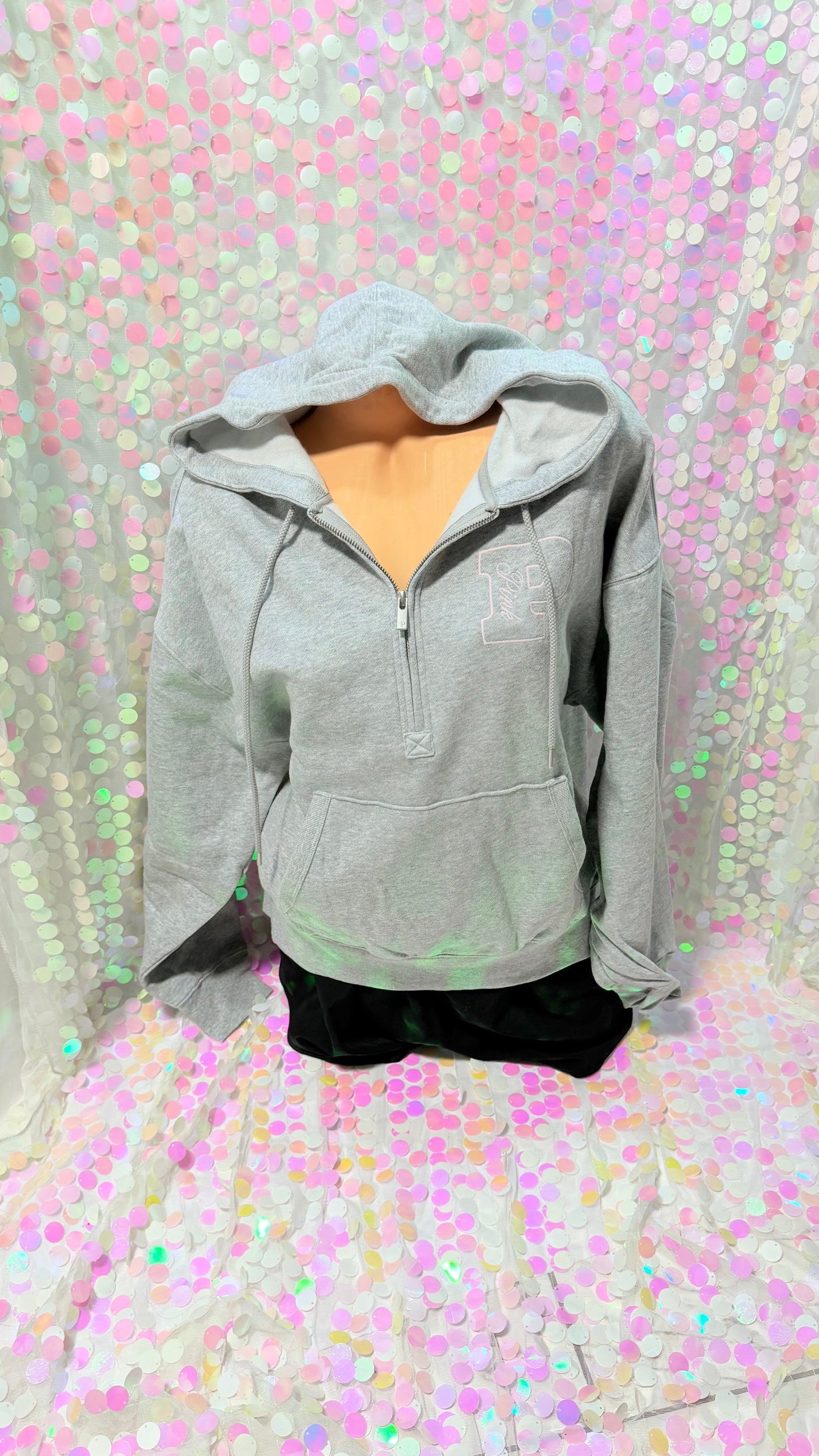 Grey Cursive Halfzip