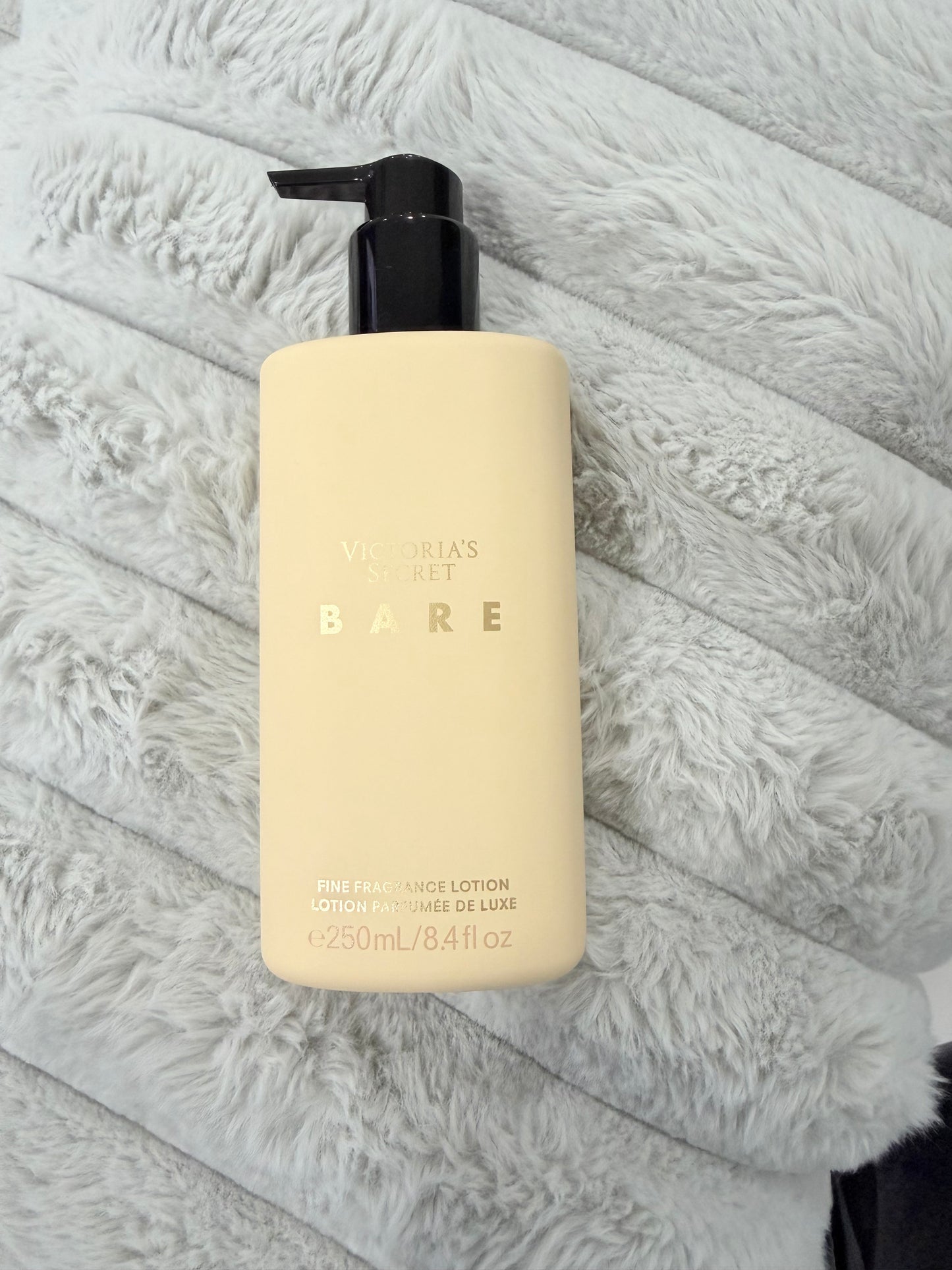 VS Bare Fine Lotion