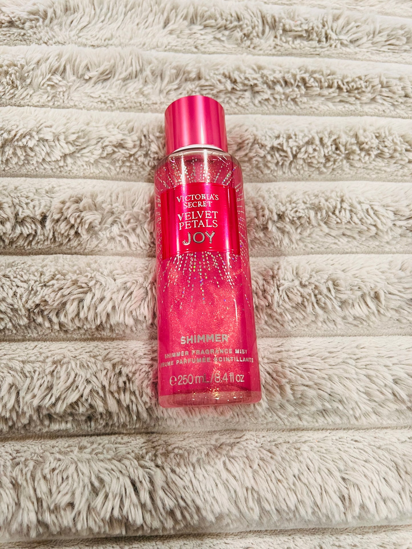 JOY Velvet Petals